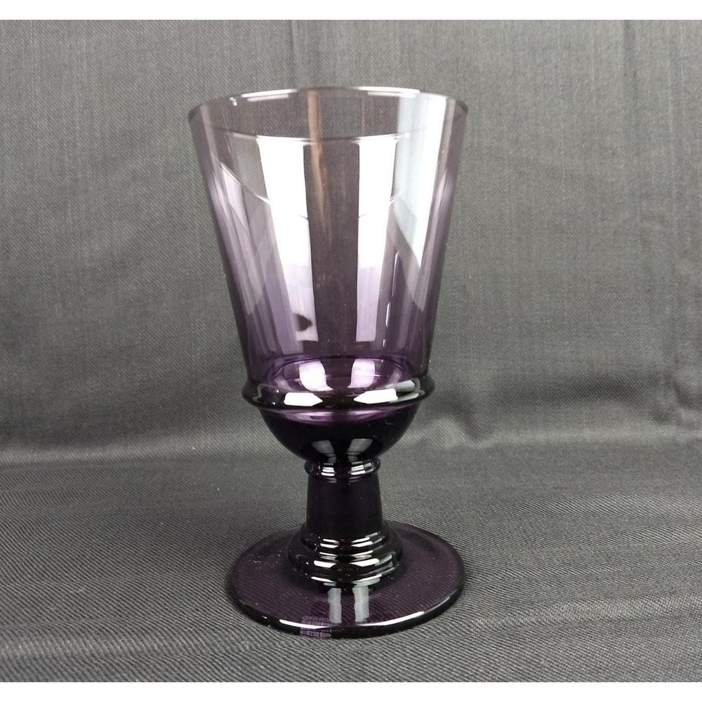 Waterford Crystal Great Room Water Goblet Darjeeling Series Amethyst Purple Logo